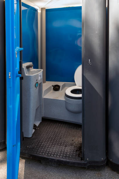 Portable Toilet Options We Offer in Forks, WA